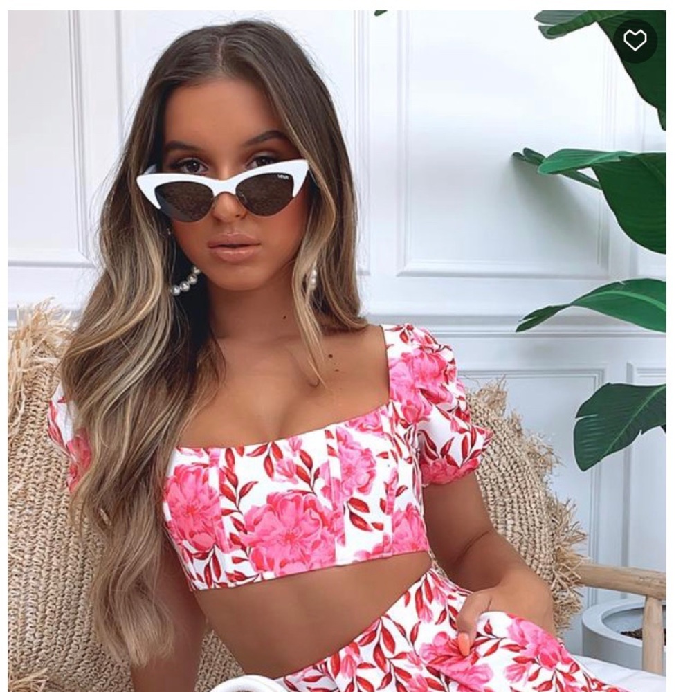 White Fox Boutique Floral Pink Peony Crop Top